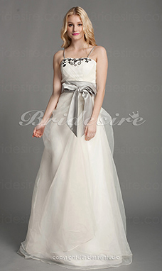 Corte A Organza Hasta el Suelo Tirantes With Beaded Apliques