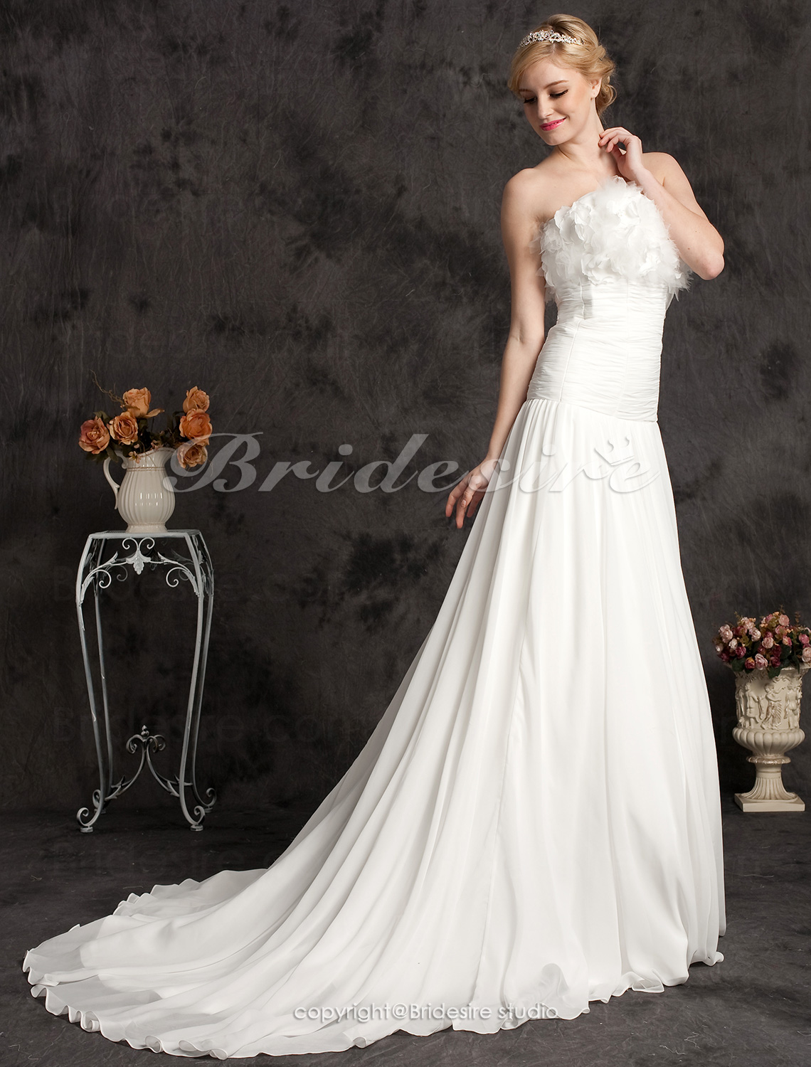 Corte Evasé Organza Barrer / cepillo tren Strapless