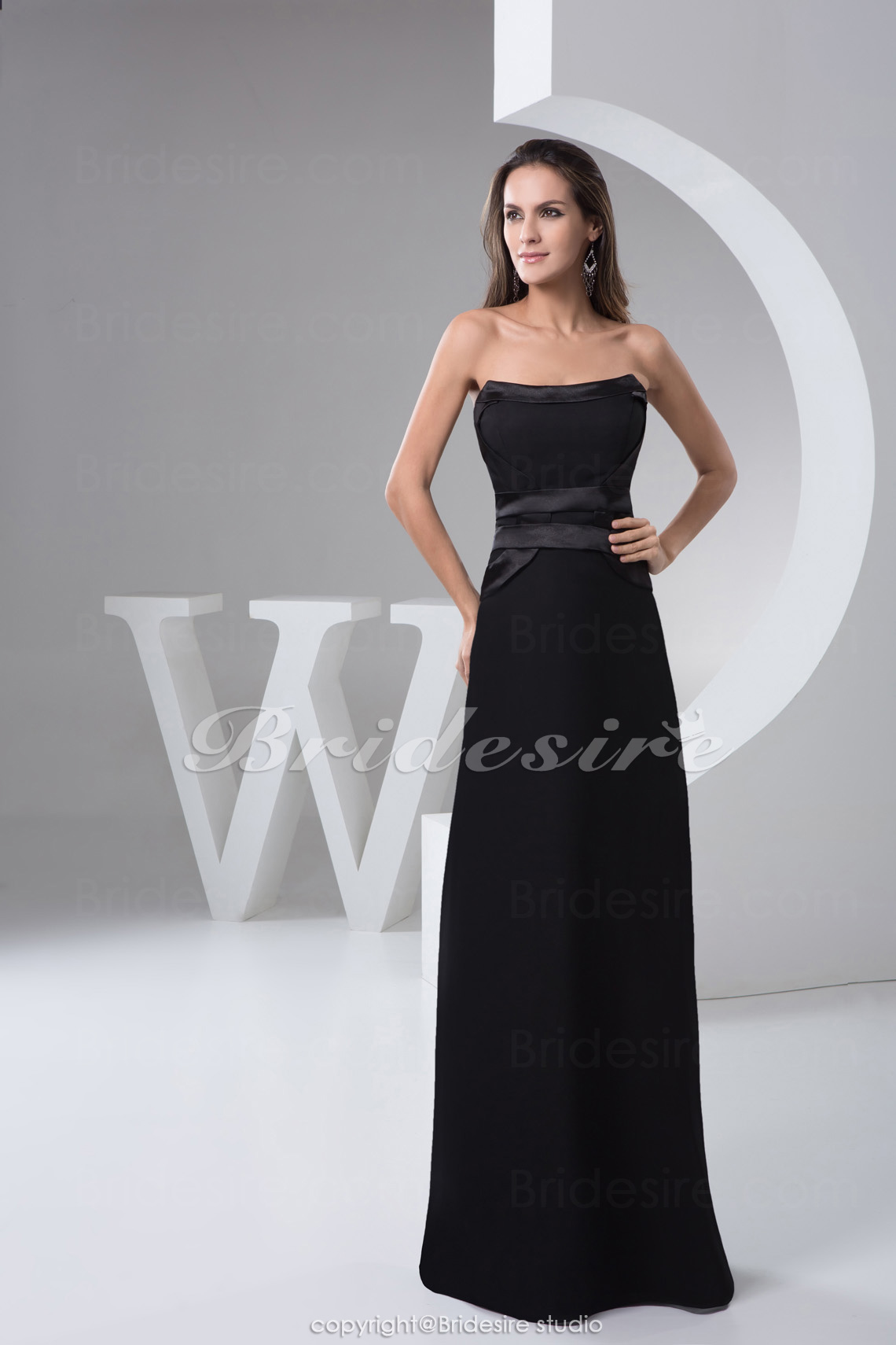 Corte A Strapless Hasta el Suelo Sin Mangas Gasa Satén Vestido de dama de honor