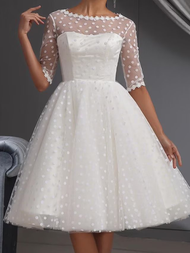 Corte A Escote A la Base Hasta la Rodilla Tul Vestido de Novia